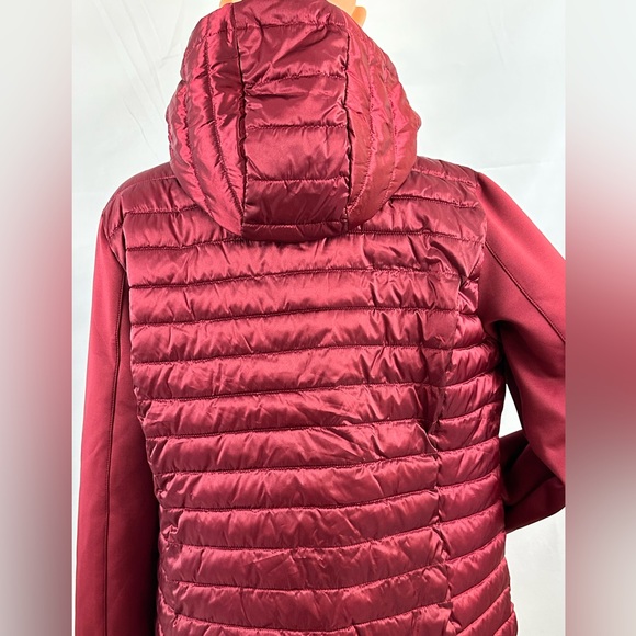 Laurier & Co. Wine Colored Gator Neck Hooded Puffer Soft Shell Sleeves L… - Picture 16 of 16